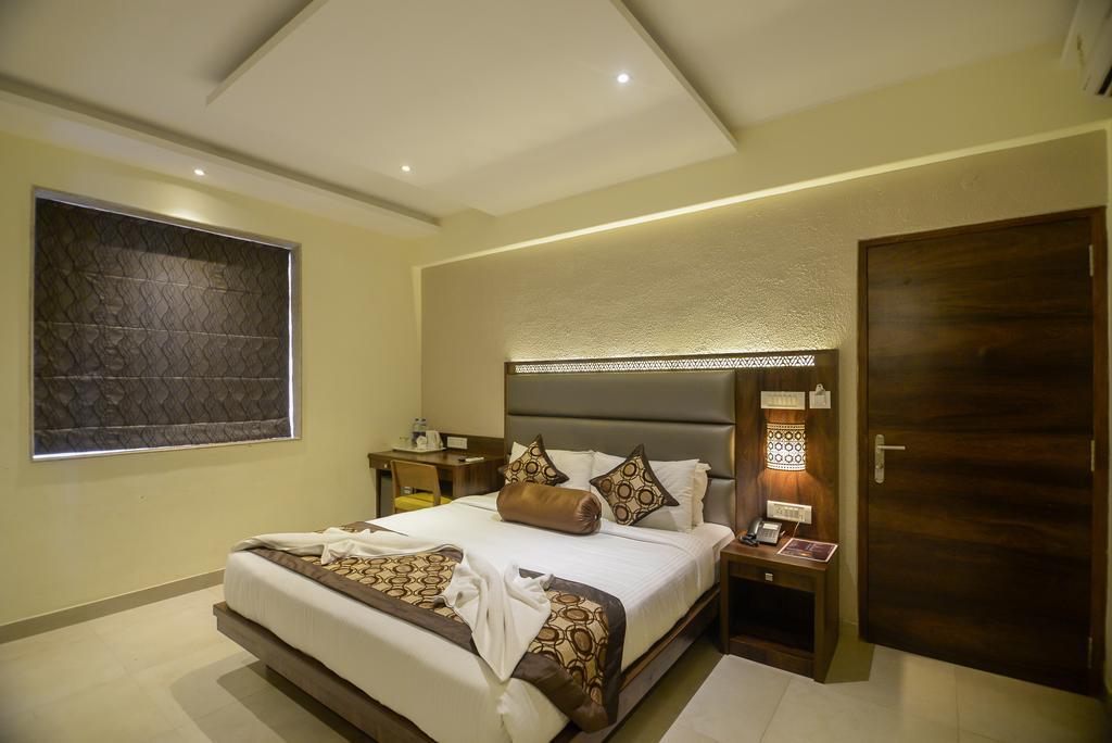 Hotel Sunkissed Plaza Calangute Exterior foto